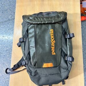 Patagonia Black Hole 35L Backpack